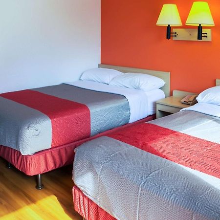 Motel 6-Porterville, Ca Экстерьер фото