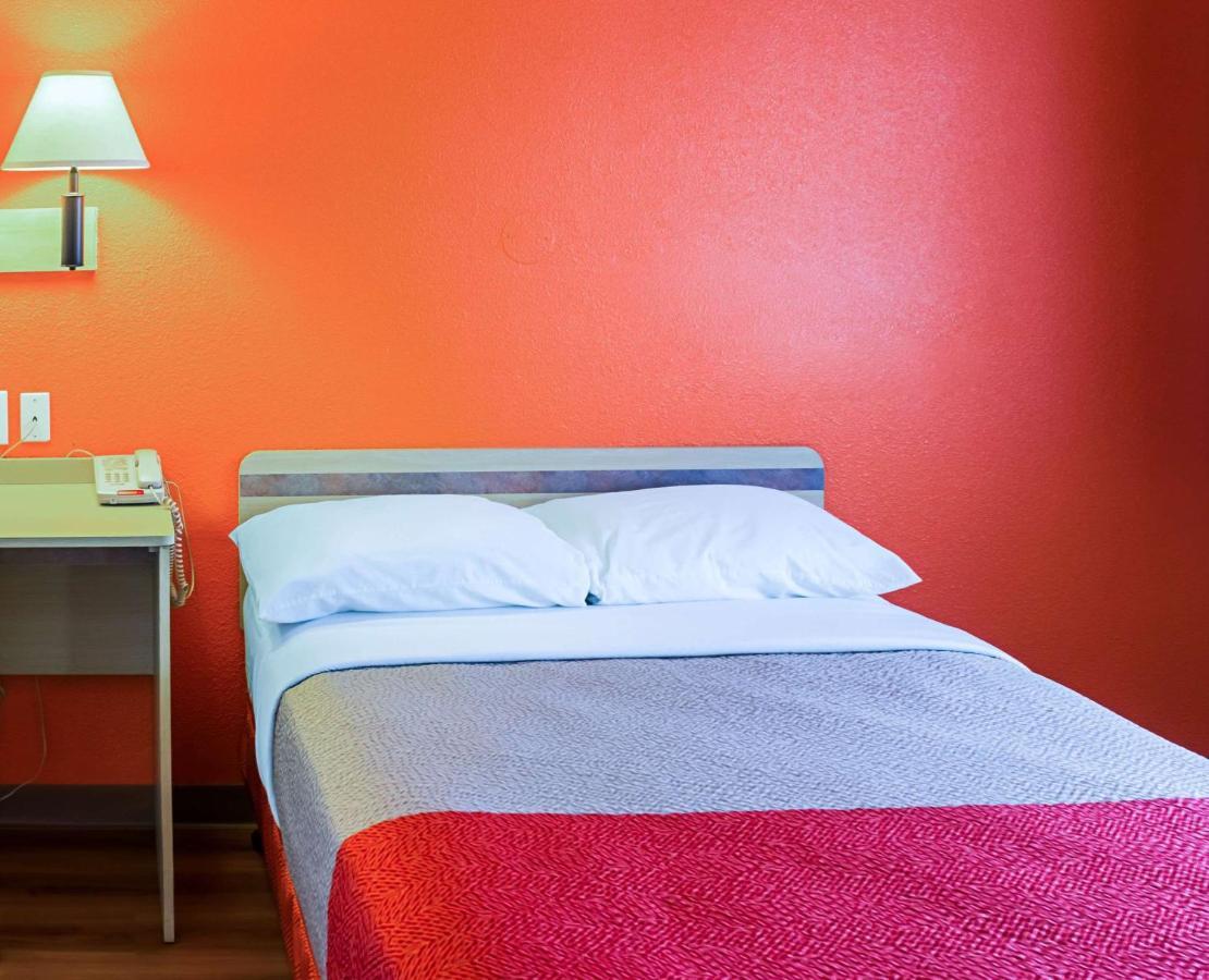 Motel 6-Porterville, Ca Экстерьер фото