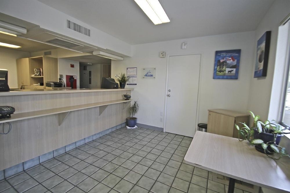 Motel 6-Porterville, Ca Экстерьер фото