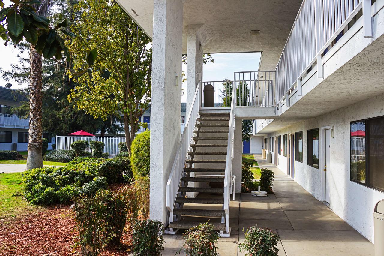 Motel 6-Porterville, Ca Экстерьер фото