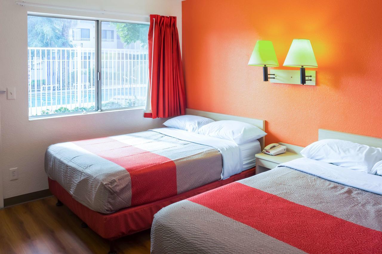 Motel 6-Porterville, Ca Экстерьер фото