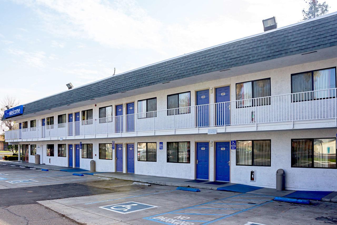 Motel 6-Porterville, Ca Экстерьер фото