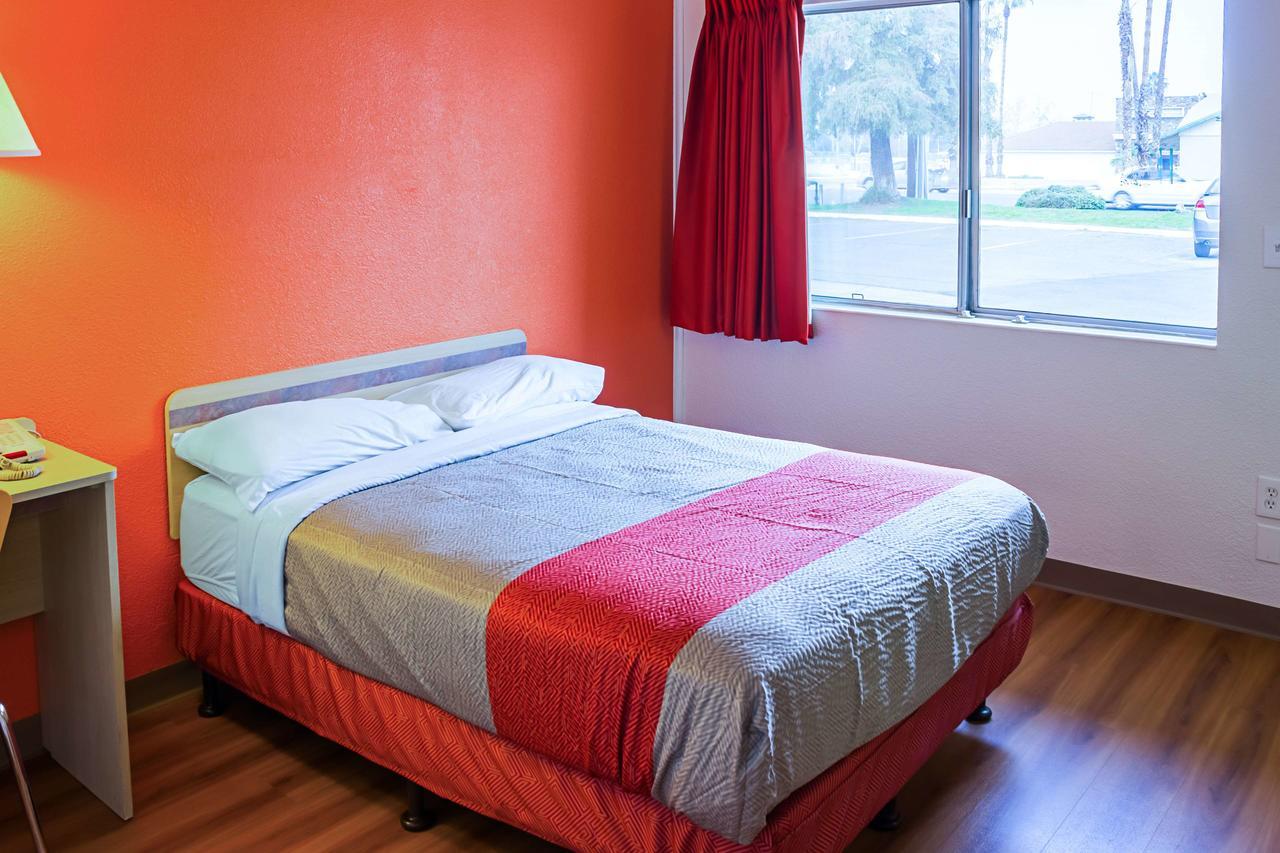 Motel 6-Porterville, Ca Экстерьер фото