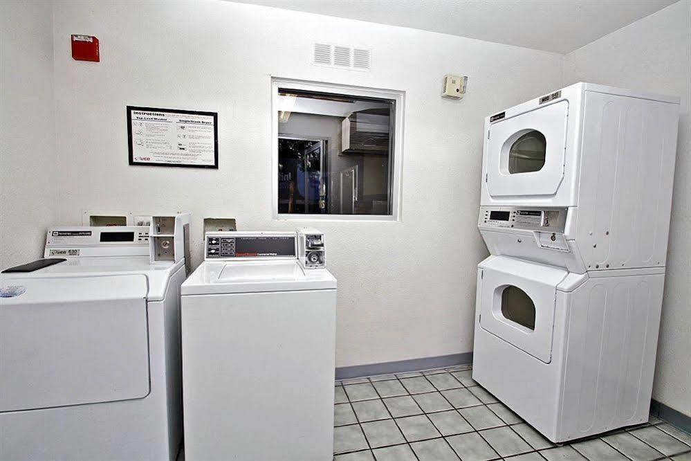 Motel 6-Porterville, Ca Экстерьер фото