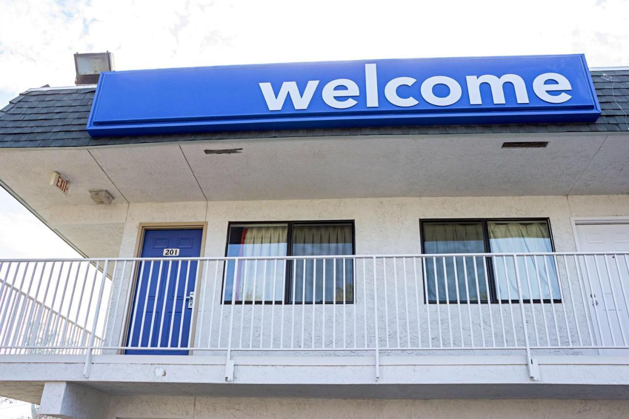 Motel 6-Porterville, Ca Экстерьер фото